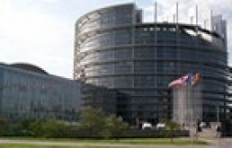 EP-elemzés májusról: hátradőltek a fideszes képviselők