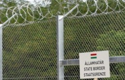 How Refugees Halt Fidesz's Decline 